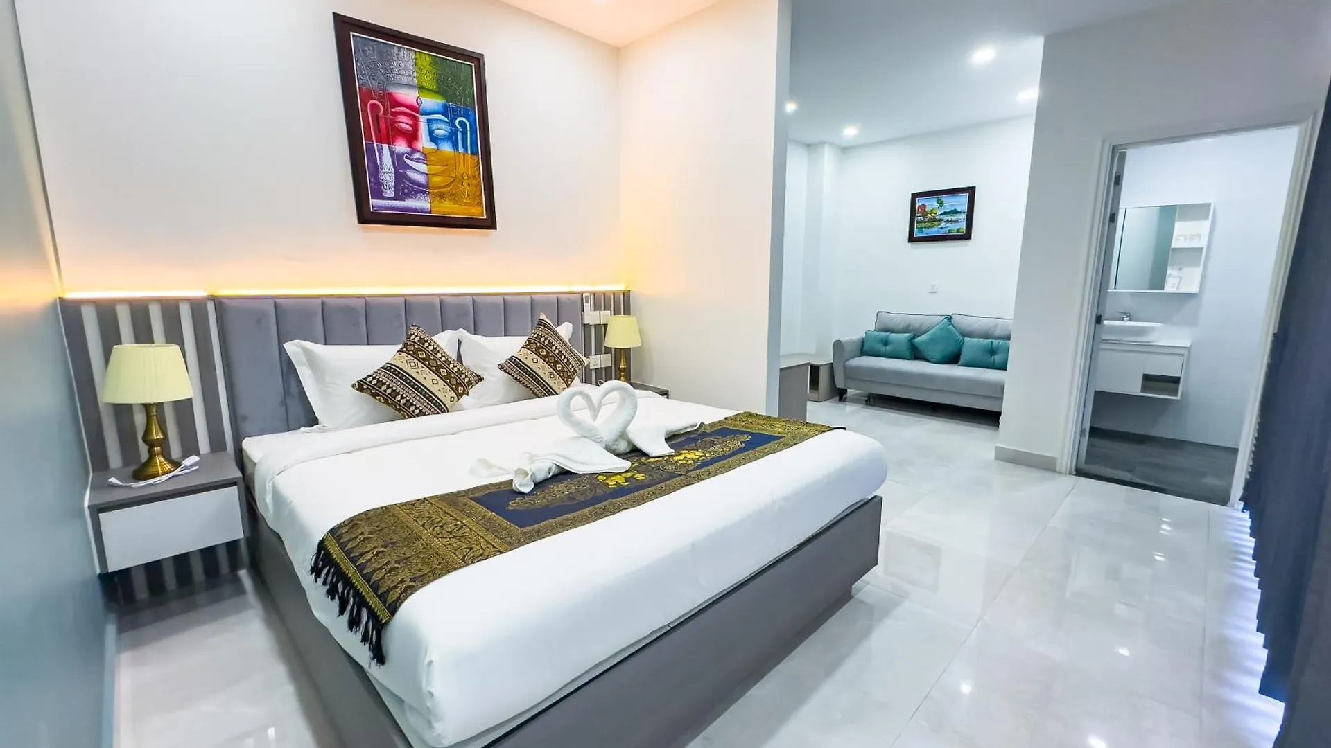 C-Hotel Σίχανουκβιλ Ξενοδοχείο